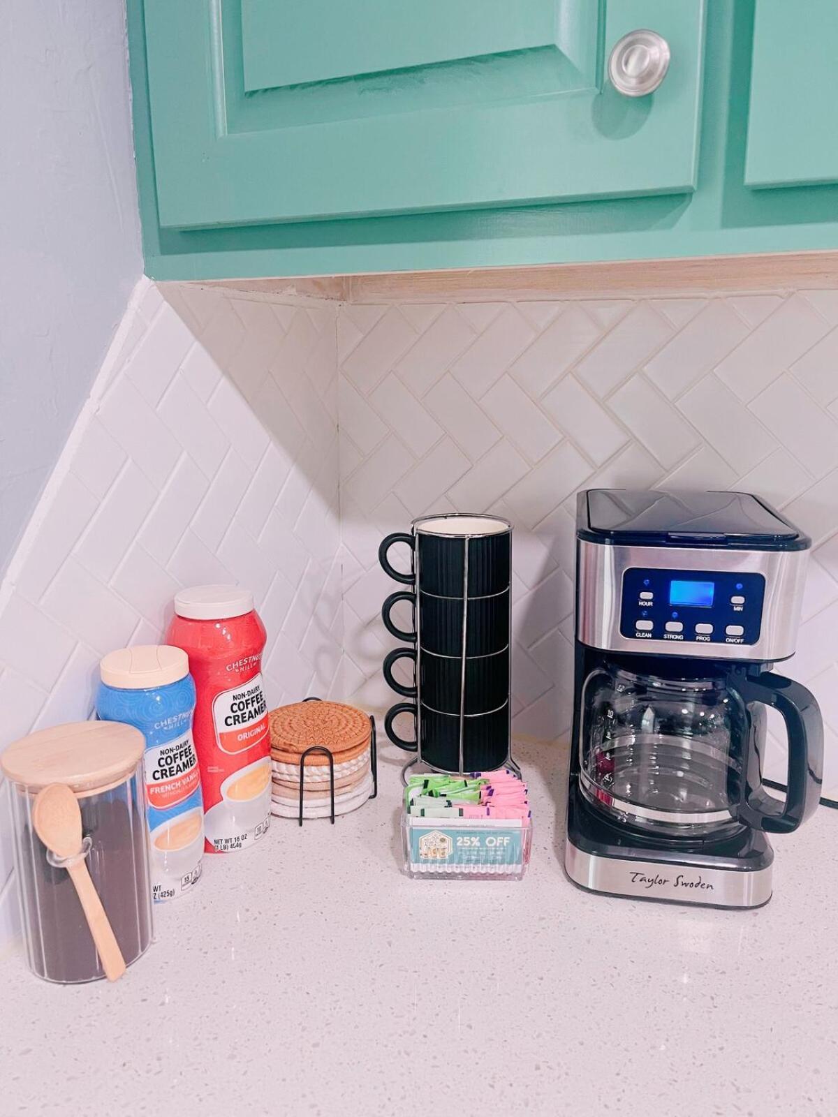 Okc Casita - Newly Remodeled, Modern 2 Bedroom - Family And Pet Friendly Hot Tub *