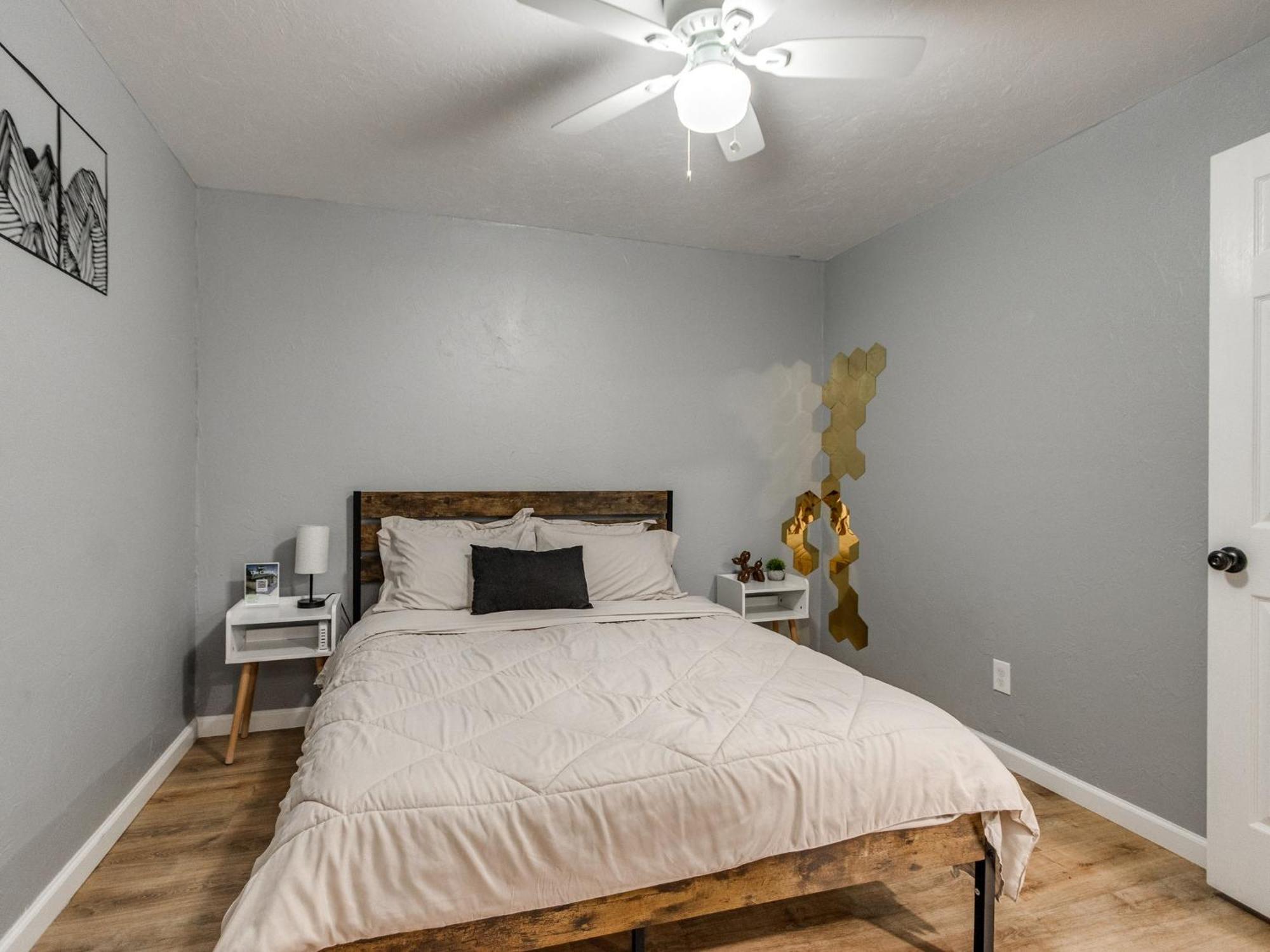 Casa vacanze Okc Casita - Newly Remodeled, Modern 2 Bedroom - Family And Pet Friendly Hot Tub *