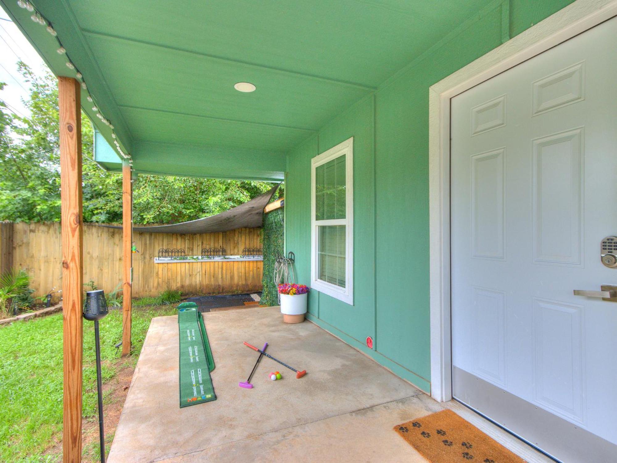 Casa vacanze Okc Casita - Newly Remodeled, Modern 2 Bedroom - Family And Pet Friendly Hot Tub